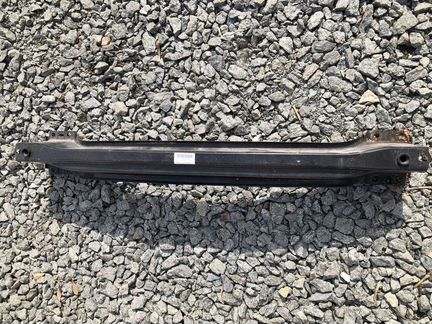 Усилитель заднего бампера porsche cayenne 958