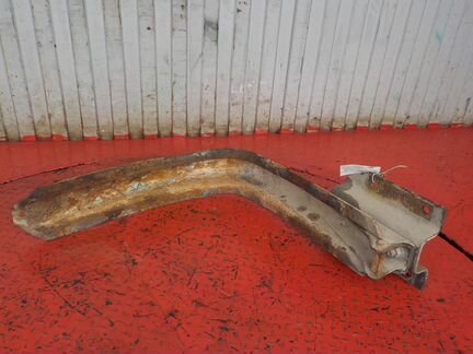 Кронштейн топливного бака Даф хф 95 1438801