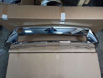 Хром накладка переднего бампера Mercedes Ml166 AMG