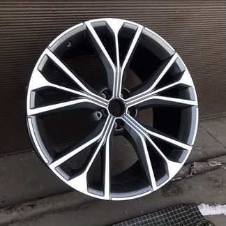 R21 Диск Audi Q8 (оригинальный новый)