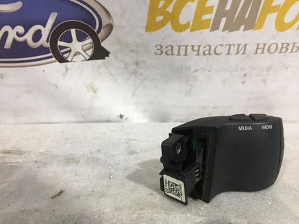 Подрулевой переключатель аудиосистемы Рено Флюенс