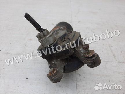 Моторчик стеклоочистителя передний Mitsubishi