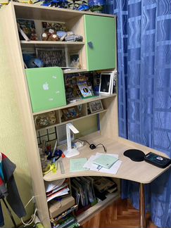 Продаю детскую стенку «жили-были»+стул для школьни