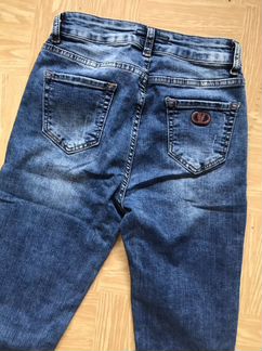 Джинсы