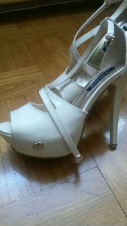 Свадебные туфли