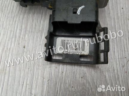 Замок двери задний правый Peugeot 308 EP6C 2010