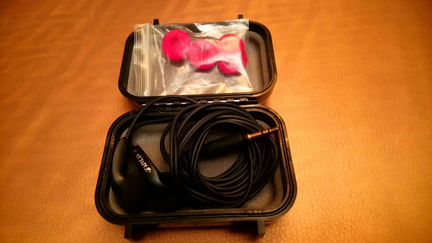 Наушники VE monk первые(новые)