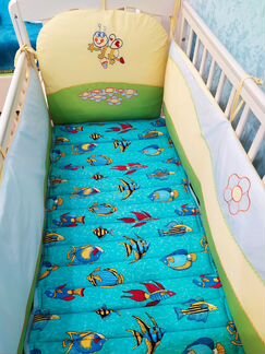 Кроватка детская полный комплект