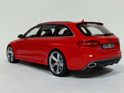 Audi RS4 Avant Gt Spirit 1:18