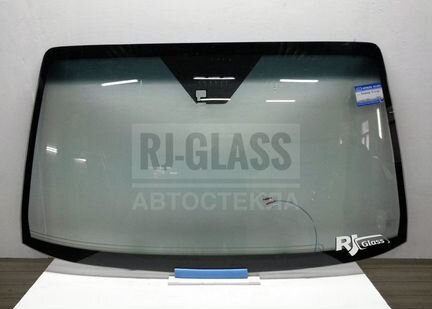 Стекло лобовое на Санг енг Актион 05-11