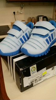 Новые кроссовки adidas 23 размера