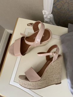 Босоножки 36 р