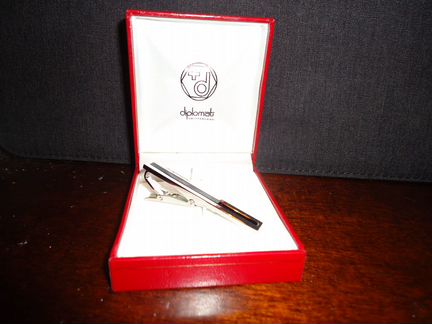 Заколка для галстука diplomat Швейцария