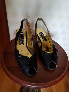 Туфли женские из натуральной кожи