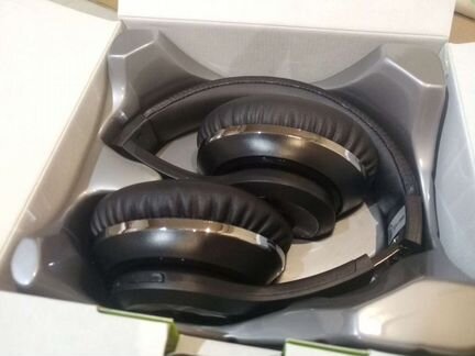 Наушники Bluetooth