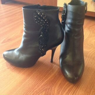 Ботинки женские