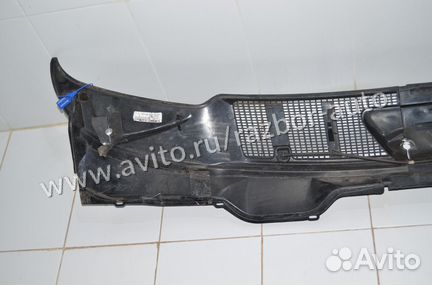 Жабо Toyota Sienna 2 2003+