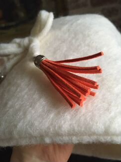 Шерстяная шляпка 54