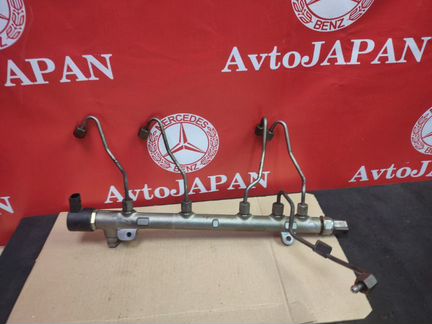 Рампа топливная Mercedes W204 W204 C200 CDI