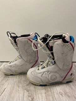 Сноубордические ботинки женски 41 размер