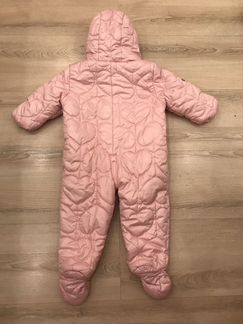 Комбинезон в отличном сост+шапка