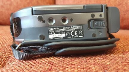 Видеокамера sony DCR-DVD205e