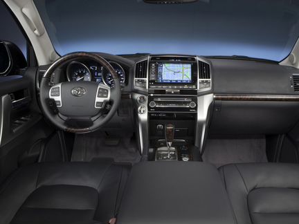 Торпедо / передняя панель Toyota Land Cruiser 200