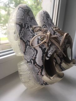 Кроссовки Premium