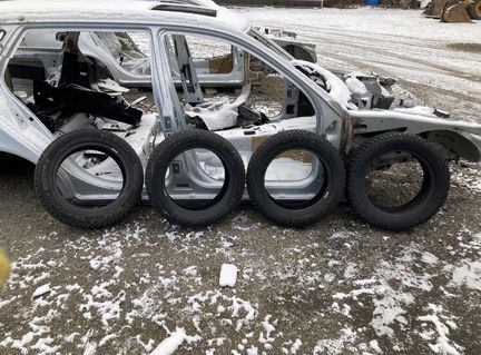 Шины комплект зимние