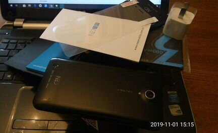 Смартфон NEO-N003 MTK6589T 2/32GB 5' Full HD