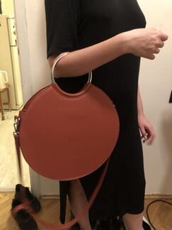 Круглая сумка Reserved