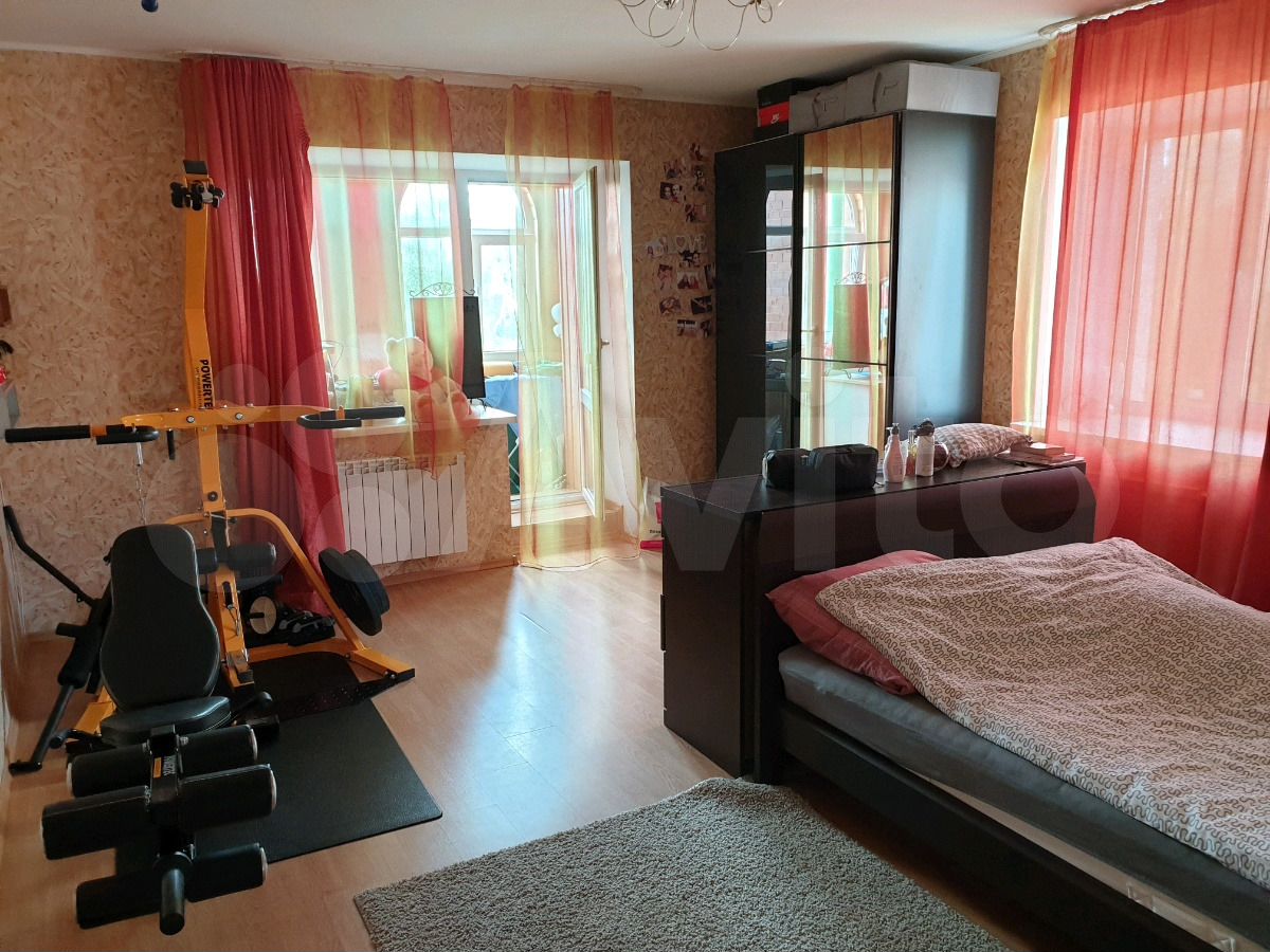3-к. квартира, 131 м², 6/6 эт.
