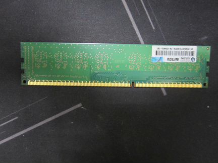 Оперативная память 2Gb samsung DDR3 1600Mhz