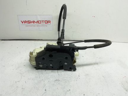 Замок двери передний правый Volkswagen Passat B6