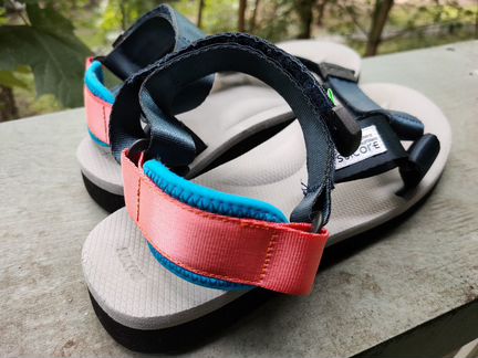 Сандалии suicoke