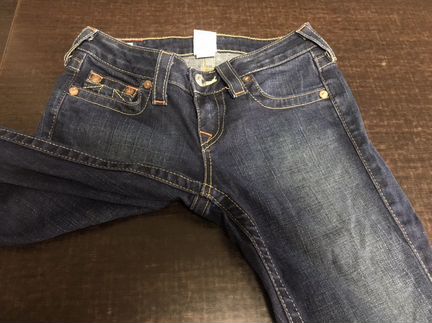 Джинсы True religion