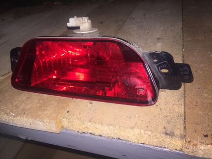 Задний противотуманный фонарь Citroen DS5