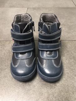 Ботинки Barkito 25 р новые
