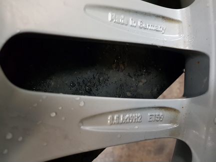 Зимние оригинальные колёса на Porsche Cayenne 958
