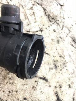 Патрубок системы охлаждения Bmw 1-Series F20