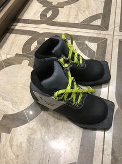 Детские беговые лыжи 130 с палками и ботинками 30