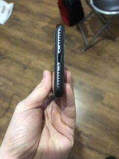 iPhone 7 128gb + наушники