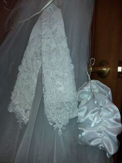 Свадебное платье б/у