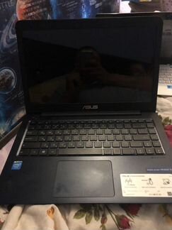 Ноутбук Asus